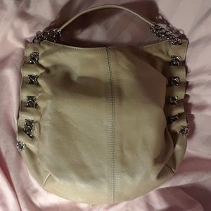 Desmo Cream Leather bag w/Silver chain accents